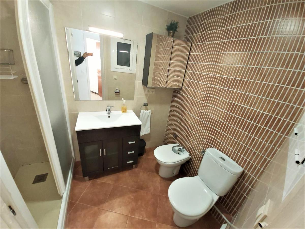 Diana Apartamento Con Terraza Muy Cerca Del Mar Pineda de Mar Eksteriør billede